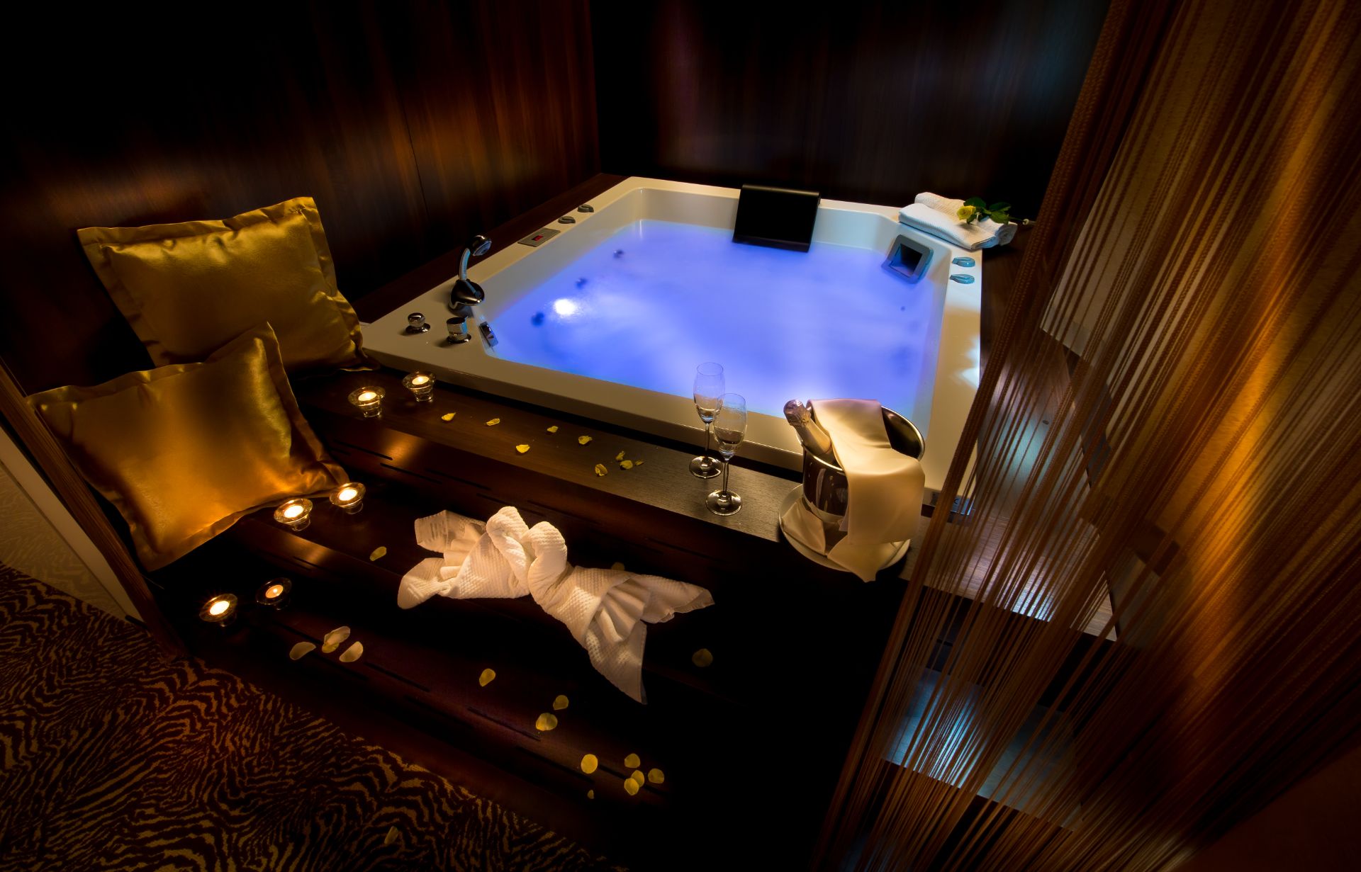 A Moment for Us Rimski Dvor 2 Persons / 2 Nights
